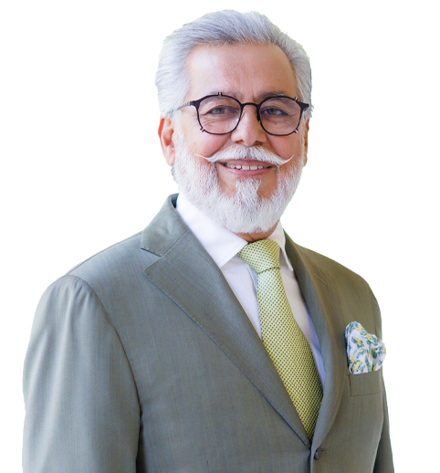हीरो समूह&nbsp;&nbsp;&nbsp;&nbsp;&nbsp;&nbsp;&nbsp;&nbsp;&nbsp;&nbsp;&nbsp;&nbsp;&nbsp;&nbsp;&nbsp;&nbsp;&nbsp;&nbsp;&nbsp;&nbsp;&nbsp;&nbsp;&nbsp;&nbsp;&nbsp;&nbsp;&nbsp;&nbsp;&nbsp;&nbsp;&nbsp;&nbsp;&nbsp;&nbsp;&nbsp;&nbsp;&nbsp;&nbsp;&nbsp;&nbsp;&nbsp;&nbsp;&nbsp;&nbsp;&nbsp; हीरो समूह भारत के सबसे बड़े और प्रतिष्ठित औद्योगिक घरानों में से एक है जिसकी शुरुआत 1956 में एक साइकिल निर्माता कंपनी के रूप में मुंजाल परिवार के चार भाइयों—दयानंद मुंजाल, सत्यानंद मुंजाल, बृज मोहन लाल मुंजाल और ओम प्रकाश मुंजाल द्वारा की गई थी। कंपनी का नेतृत्व वर्तमान में बृजमोहन लाल मुंजाल के बेटे पवन मुंजाल द्वारा किया जा रहा है।यह समूह मुख्य रूप से ऑटोमोबाइल (दोपहिया वाहन), फाइनेंस, नवीकरणीय ऊर्जा, इलेक्ट्रॉनिक्स और शिक्षा के क्षेत्र में सक्रिय है ।हीरो ग्रुप से जुड़ी प्रमुख कंपनियाँ हीरो मोटोकॉर्प, हीरो साइकिल, हीरो फिनकॉर्प, हीरो फ्यूचर एनर्जीज़, हीरो इलेक्ट्रॉनिक्स, बीएमएल मुंजाल विश्वविद्यालय हैं। समूह की फ्लैगशिप कंपनी हीरो मोटो कॉर्प का बाजार पूंजीकरण लगभग एक लाख करोड़ का है। समूह की मूल कंपनी हीरो साइकिल है। यह और हीरो मोटोकार्प दुनिया की सबसे बड़ी साइकिल व मोटर साइकिल निर्माताओं में से एक है।2010 में परिवार के सदस्यों के बीच विवादों और जटिलताओं से बचने के लिए, मुंजाल परिवार ने अपनी होल्डिंग्स और 20 से अधिक कंपनियों को आपसी सहमति से विभाजित कर लिया था। इस बंटवारे के तहत प्रत्येक पारिवारिक गुट को अपने-अपने व्यावसायिक कार्यक्षेत्रों का स्वतंत्र स्वामित्व और प्रबंधन मिल गया। बृजमोहन लाल मुंजाल हीरो समूह के मुख्य वास्तुकार थे। 2015 में अपने निधन तक वे समूह के चेयरमैन रहे। उनके नेतृत्व में कंपनी ने ‘हीरो होंडा’ के साथ ऐतिहासिक सफलता हासिल की।बृजमोहन लाल के पुत्र पवन मुंजाल वर्तमान में हीरो मोटोकॉर्प के कार्यकारी अध्यक्ष और प्रबंध निदेशक हैं। वे समूह के सबसे प्रमुख चेहरों में से एक हैं।पवन मुंजाल के भाई सुनील कान्त मुंजाल ‘हीरो एंटरप्राइज’ के चेयरमैन हैं।बृजमोहन लाल के सबसे छोटे भाई ओम प्रकाश (ओ.पी.) मुंजाल  ने ‘हीरो साइकिल्स’ की स्थापना में अहम भूमिका निभाई और इसे दुनिया की सबसे बड़ी साइकिल निर्माता कंपनी बनाया।ओ.पी. मुंजाल के पुत्र पंकज मुंजाल वर्तमान में हीरो साइकिल्स के प्रमुख और चेयरमैन हैं।बृजमोहन लाल के छोटे भाई दयानंद लाल मुंजाल के पुत्र विजय मुंजाल हीरो इलेक्ट्रिक के चेयरमैन हैं। वर्तमान में हीरो इलेक्ट्रिक और हीरो एक्सपोर्ट्स को मिलाकर नई कंपनी हीरो इको का गठन किया है।बृजमोहन लाल मुंजाल के भाई सत्यानंद गुंजल के सुपुत्र पंकज मुंजाल वर्तमान में हीरो साइकिल्स एवं हीरो मोटर्स लिमिटेड के प्रबंध निदेशक एवं अध्यक्ष हैं और मुंजाल शोवा लिमिटेड, मुंजाल किरियू इंडस्ट्रीज प्राइवेट लिमिटेड, जेडएफ हीरो चेसिस सिस्टम्स प्राइवेट लिमिटेड, हॉक साइकिल्स प्राइवेट लिमिटेड, यूटी बाइक्स लिमिटेड, फायरफॉक्स बाइक्स प्राइवेट लिमिटेड, मुंजाल हॉस्पिटैलिटी प्राइवेट लिमिटेड, भाग्यडे इन्वेस्टमेंट्स प्राइवेट लिमिटेड, ओपीएम ग्लोबल बीवी और एवोसेट स्पोर्ट्स (यूके) के बोर्ड में निदेशक के रूप में कार्यरत हैं।